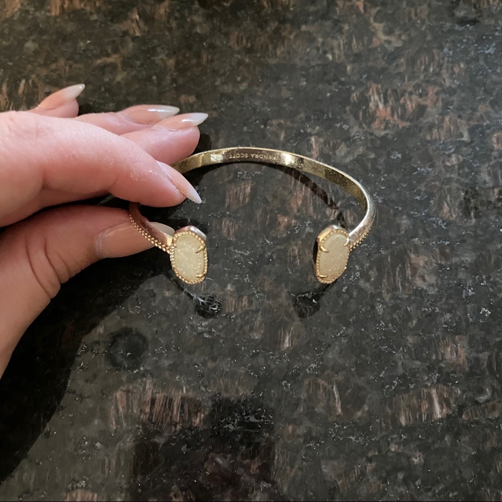 Kendra Scott bracelet